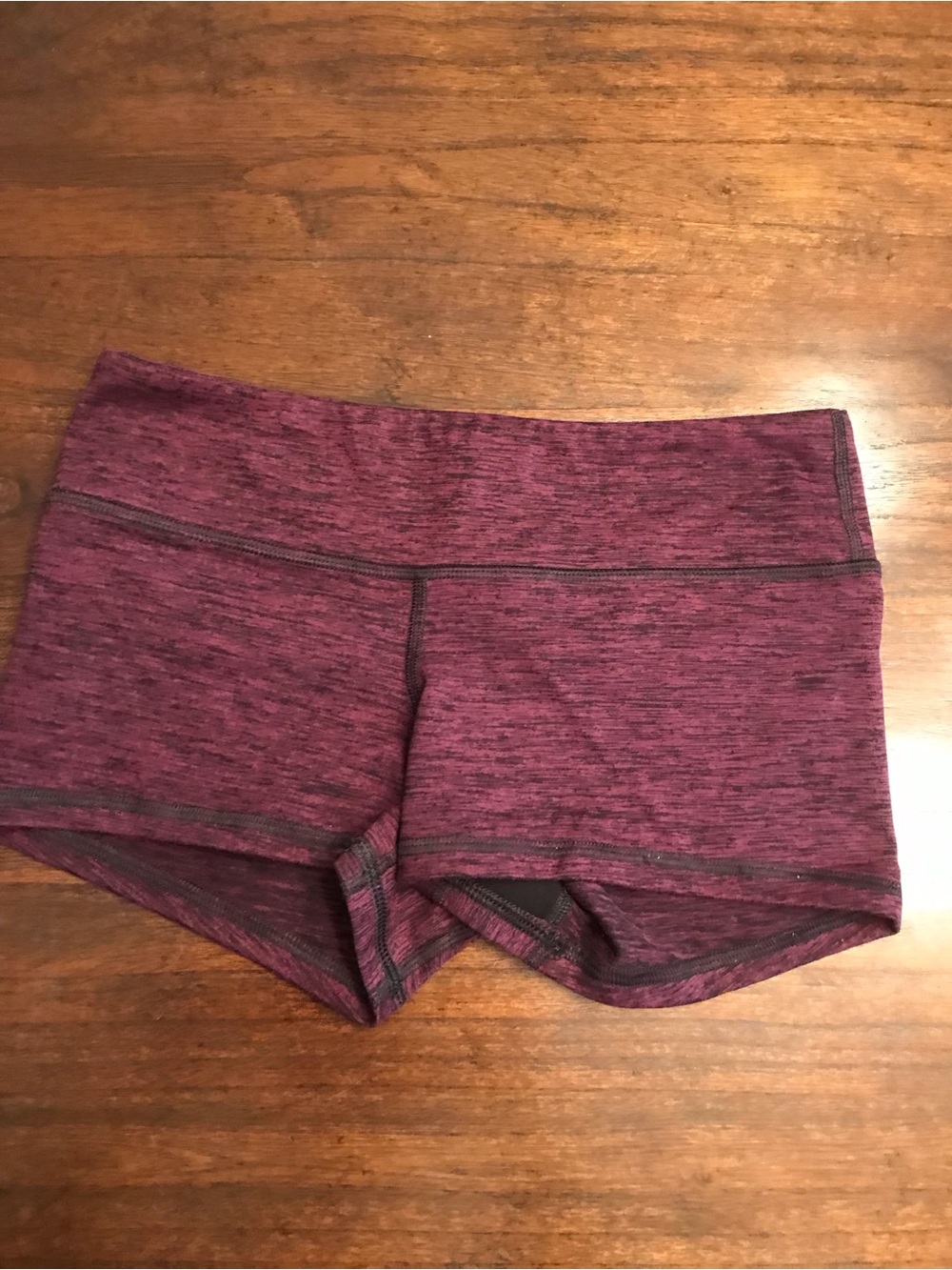 Fleo Women's Maroon Heather Performance Shorts